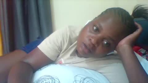 Snapshot of grannylover_ chatting on December 2024 04:43:02 AM grannylover_ online show from December 2024 04:43:02 AM