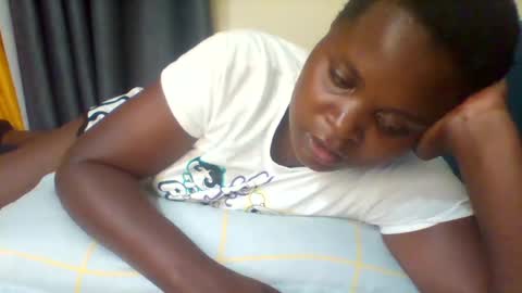 Snapshot of grannylover_ chatting on January 2025 07:18:01 PM grannylover_ online show from January 2025 07:18:01 PM
