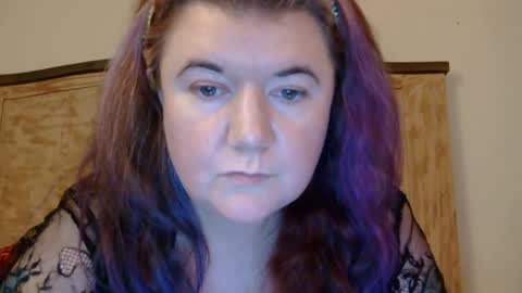 Snapshot of grateful42day chatting on November 2025 06:24:02 AM grateful42day online show from November 2025 06:24:02 AM