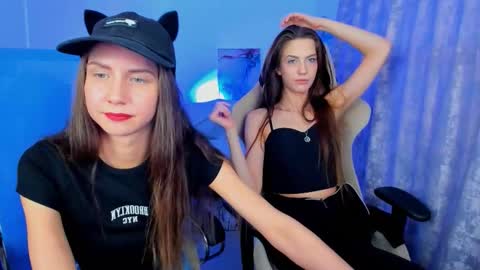 GrayceWild online show from November 2025 12:27:02 PM