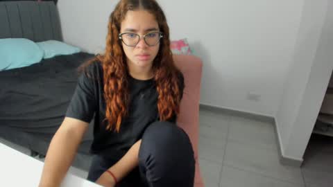 Snapshot of greciaruiz chatting on October 2025 10:18:02 PM GreciaRuiz online show from October 2025 10:18:02 PM