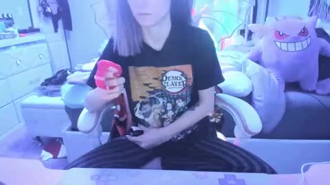 GreenEyedLovexo online show from December 2024 03:00:01 PM