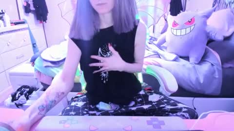 GreenEyedLovexo online show from January 2025 05:04:01 PM