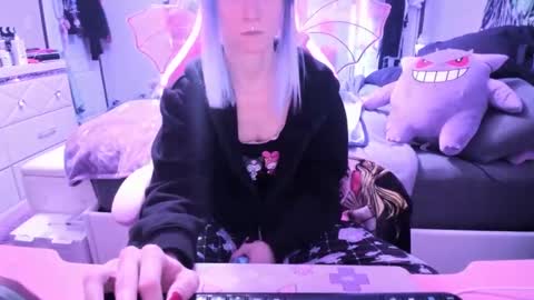 GreenEyedLovexo online show from January 2025 07:49:02 PM