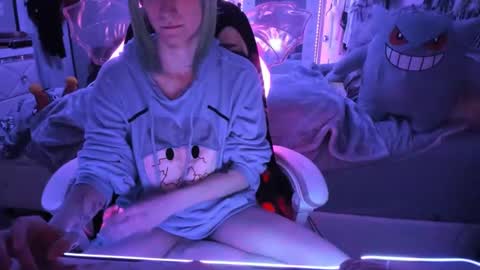 Snapshot of greeneyedlovexo chatting on October 2025 05:41:02 AM GreenEyedLovexo online show from October 2025 05:41:02 AM