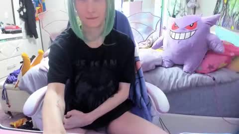 Snapshot of greeneyedlovexo chatting on October 2025 09:21:02 PM GreenEyedLovexo online show from October 2025 09:21:02 PM