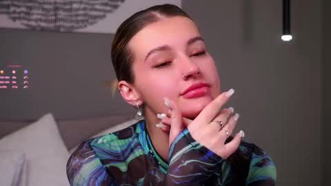 Snapshot of greengazon chatting on November 2025 01:32:02 PM Kelly online show from November 2025 01:32:02 PM