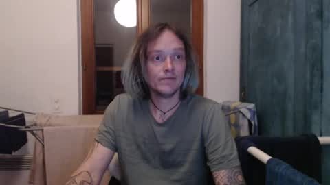 Snapshot of greenmoon88888 chatting on December 2024 02:20:02 AM Greenmoon online show from December 2024 02:20:02 AM