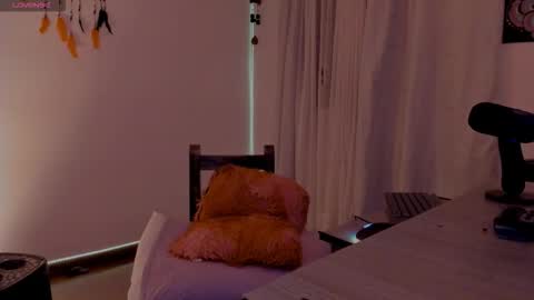 Medussa online show from November 2025 11:25:02 PM