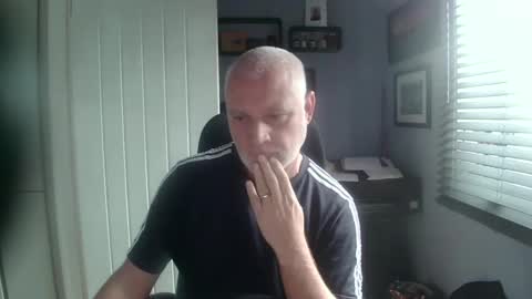 greyfox_6000 online show from January 2025 12:56:01 PM