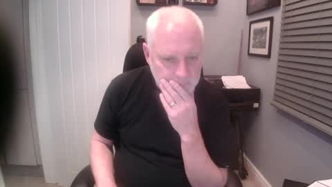 greyfox_6000 online show from January 2025 05:58:02 PM