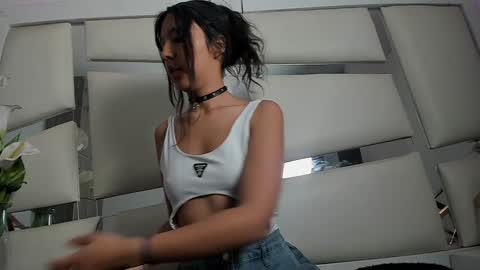 grupojade online show from February 2025 12:20:02 AM