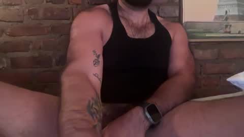 str8bro online show from September 2025 02:33:01 AM