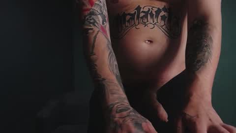 GuessWhatBitch online show from September 2025 12:14:01 AM