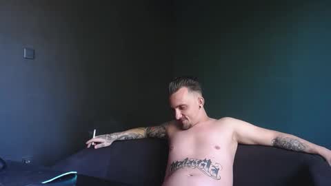 GuessWhatBitch online show from September 2025 12:30:01 PM