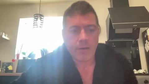 Snapshot of guil0 chatting on October 2025 10:43:02 AM guil0 online show from October 2025 10:43:02 AM