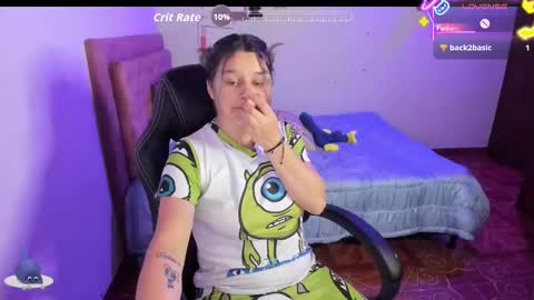 Hello Im Julieta Im 25 years old welcome to my room have fun and be happy. online show from September 2025 03:40:02 AM