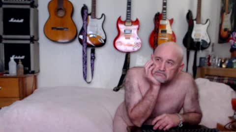 Mario online show from January 2025 04:57:01 PM