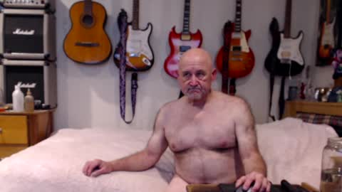Mario online show from January 2025 12:33:01 PM