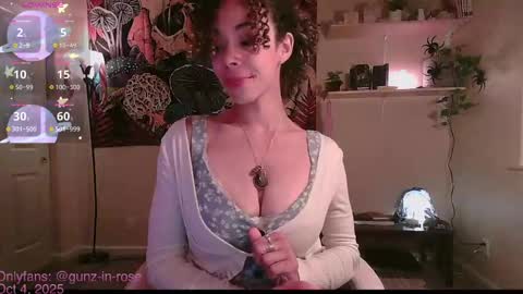 Snapshot of gunzinrose chatting on October 2025 05:28:02 AM Kylie online show from October 2025 05:28:02 AM