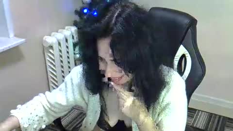 GusumAh online show from January 2025 04:56:02 PM