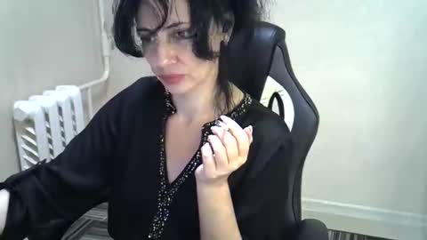 GusumAh online show from February 2025 02:29:02 AM