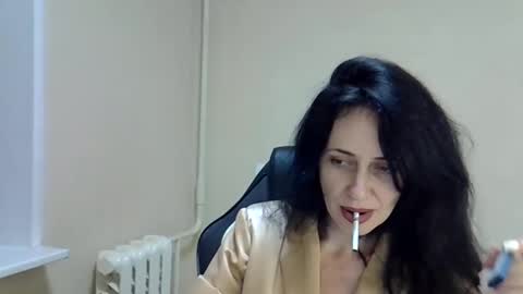 GusumAh online show from February 2025 08:47:01 PM