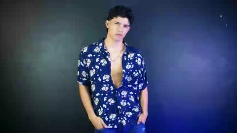 Snapshot of guts_x chatting on October 2025 01:14:02 AM Guts online show from October 2025 01:14:02 AM