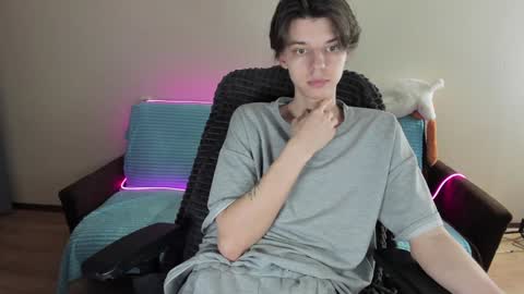 Snapshot of guy_liam1 chatting on January 2025 01:33:02 PM guy_liam1 online show from January 2025 01:33:02 PM