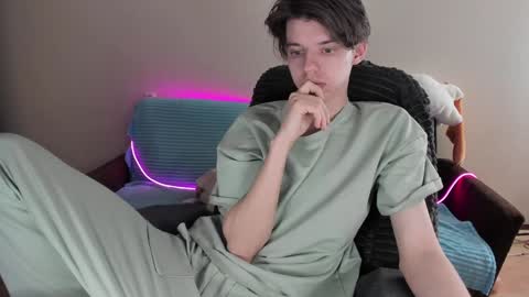 Snapshot of guy_liam1 chatting on January 2025 08:02:02 AM guy_liam1 online show from January 2025 08:02:02 AM