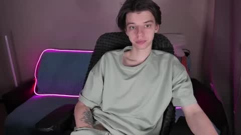 Snapshot of guy_liam1 chatting on February 2025 07:33:02 PM guy_liam1 online show from February 2025 07:33:02 PM
