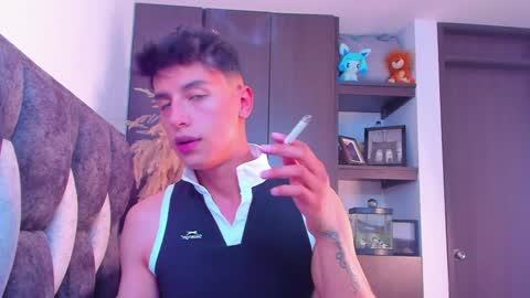 Snapshot of guy_twinks chatting on December 2024 08:38:01 PM Gabriel online show from December 2024 08:38:01 PM