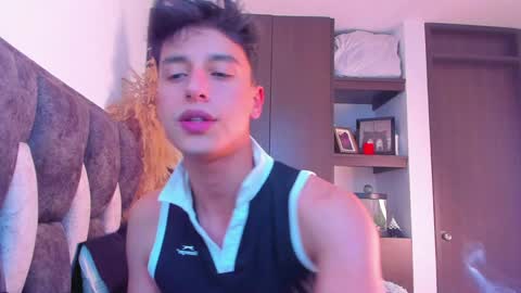 Snapshot of guy_twinks chatting on January 2025 03:23:02 AM Gabriel online show from January 2025 03:23:02 AM