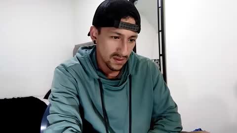 Snapshot of guykarim chatting on January 2025 11:44:02 AM karim online show from January 2025 11:44:02 AM