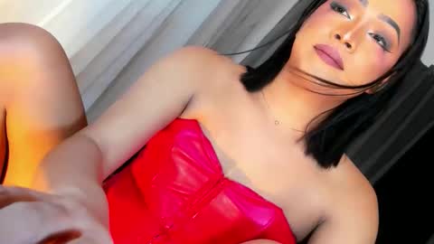 Snapshot of gwenngoddess chatting on October 2025 07:59:01 PM Call me Miss Gwen online show from October 2025 07:59:01 PM