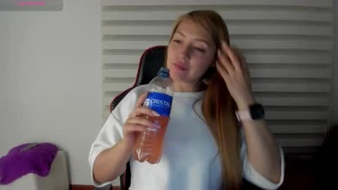   online show from October 2025 03:15:02 AM