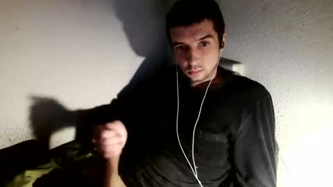 Snapshot of h1dden_reality chatting on November 2025 12:33:01 AM h1dden_reality online show from November 2025 12:33:01 AM