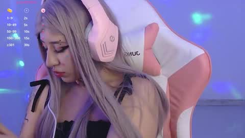 Snapshot of hachiko_love chatting on October 2025 03:31:01 AM Hachiko online show from October 2025 03:31:01 AM