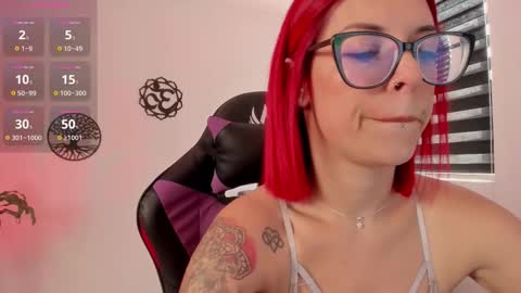 Hailee online show from October 2025 03:23:02 PM