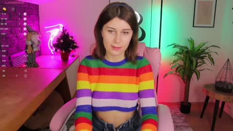 Hailey  Green online show from January 2025 04:18:02 PM