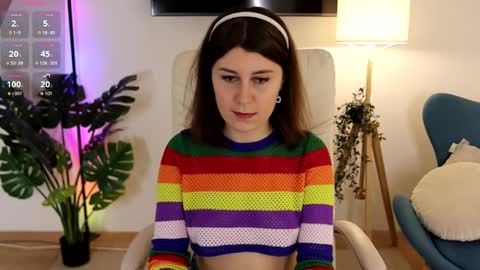 Hailey  Green online show from March 2025 05:00:02 AM