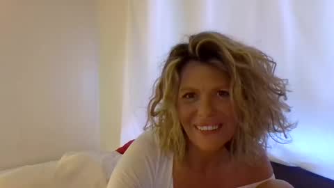 Hailey online show from January 2025 11:59:02 PM