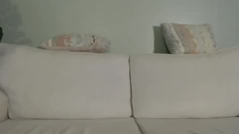 Snapshot of hairyape1 chatting on December 2025 07:51:01 PM Hairy male online show from December 2025 07:51:01 PM