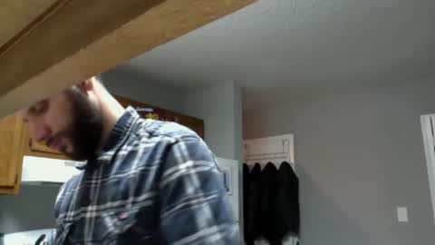 hairydadbod6 online show from January 2025 12:43:02 AM