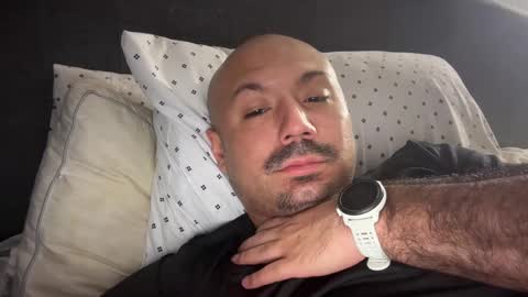 Snapshot of hairyman30000 chatting on February 2025 05:45:01 AM hairyman30000 online show from February 2025 05:45:01 AM