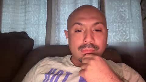 Snapshot of hairyman30000 chatting on March 2025 01:53:02 AM hairyman30000 online show from March 2025 01:53:02 AM