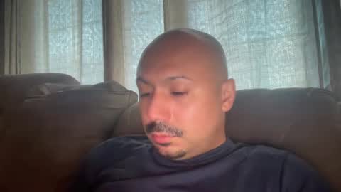 Snapshot of hairyman30000 chatting on March 2025 01:31:02 AM hairyman30000 online show from March 2025 01:31:02 AM