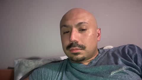 Snapshot of hairyman30000 chatting on March 2025 02:46:02 AM hairyman30000 online show from March 2025 02:46:02 AM