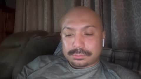 Snapshot of hairyman30000 chatting on March 2025 02:39:01 AM hairyman30000 online show from March 2025 02:39:01 AM