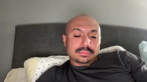 Snapshot of hairyman30000 chatting on October 2025 08:18:02 PM hairyman30000 online show from October 2025 08:18:02 PM